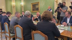 Jedna kontrola z europarlamentu strieda druhú. Premiér tvrdí, že si všetko vyjasnili, opozícia to tak ružovo nevidí