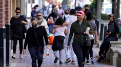 Po voľbách v USA hlásia už tretí rekordný nárast nových prípadov koronavírusu