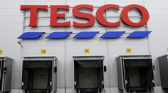 Tesco končí u jedného z našich susedov. Predáva všetkých tristo prevádzok