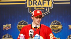 Život mi prebehol pred očami. Prečítajte si vyjadrenia oboch našich draftovaných Slovákov v 1. kole