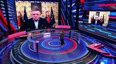 VIDEO: Fico bol hosťom v ruskej propagandistickej relácii. Kritizoval lídrov EÚ a prijal pozvánku na oslavy v Moskve