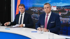 Mám aj Ladu Nivu aj Ford Mustang, povedal Danko, keď ho jeden z divákov obvinil, že preferuje Rusko