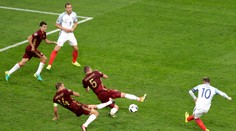 Rusi prekvapujúco vydolovali proti Angličanom bod