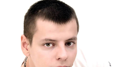 Mladík vedome šíril HIV. Stále však uniká spravodlivosti