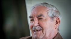 Patril k silnej hereckej generácii. Legendárny Štefan Kvietik oslavuje 90 rokov