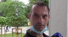 Vraj nič zlé neurobil. Prehovoril muž, ktorý sa mal vyhrážať riaditeľke školy