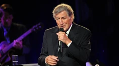 Zomrel legendárny americký spevák Tony Bennett