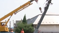 Stĺpy na ceste v Trenčíne po našej reportáži zrezali