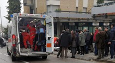 Streľba v Taliansku: Polícia zadržala osobu, ktorá z auta poľovala na imigrantov