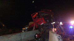 Katastrofa na D1 pri Trnave. Mŕtvy kamionista (†32) a zdemolované autá