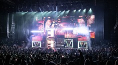 Dráma uprostred koncertu rapera: Žena v dave porodila dievčatko