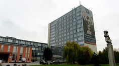 V košickej Univerzitnej nemocnici reprofilizovali ďalšie lôžka, za september evidujú 31 úmrtí