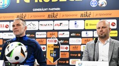 Česi šírili fámy, že Roman Skuhravý dostal v Košiciach ultimátum. Marek Sapara ostro reaguje