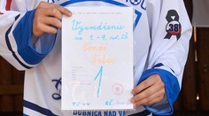 „Bifľoš“ Tomáš Tatar sa pochválil vysvedčením