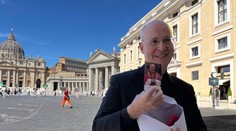 Pápež sa stretol s kňazom známym svojou pastoráciou LGBTQ+ ľudí