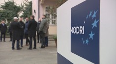 Z letargie ožíva aj svet marketingu. Dzurindovi Modrí si zvolili netradičnú skratku