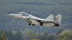 Stíhačky MiG-29 zo Sliača vzlietli k nemeckému lietadlu
