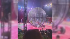 VIDEO: Exkluzívne zábery z hororovej zrážky kaskadérov v Zlatých Moravciach. Šéf cirkusu vysvetlil možnú príčinu