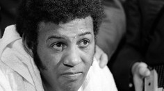 Boxérsky svet prišiel o šampióna