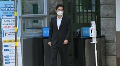 Dediča gigantu Samsungu odsúdili za nelegálne užívanie propofolu