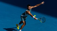 Australian Open: Vo štvrťfinále sa stretnú dvaja favoriti. Zverev bude čeliť nepríjemnému súperovi