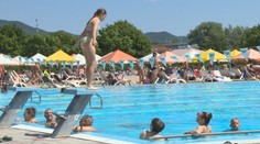 Chlapec, ktorý sa nakazil parazitom, je v kritickom stave. Hygienici budú na kúpaliskách robiť mimoriadne odbery