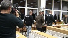 Už sú kompletní! Marián Kotleba zamestnal aj druhého brata