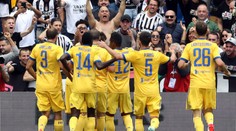 Neapol rozdrvil nováčika Benevento Calcio 6:0, hetrik Mertensa