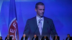 UEFA má nového šéfa. Tento muž nahradil suspendovaného Platiniho