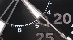 Odstránili problém spôsobujúci meškanie hodín v celej Európe