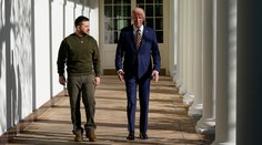Spojené štáty zvažujú dodávku bojových vozidiel pechoty pre Ukrajinu, oznámil Biden