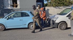 Po veľkej protidrogovej akcii skončilo v putách desať ľudí. Medzi nimi aj syn vysokopostaveného expolitika