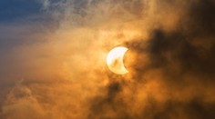 Nezmeškajte „nebeskú šou“. Čiastočné zatmenie Slnka je možné sledovať aj na Slovensku