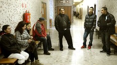 Obžalovaných v kauze policajnej šikany rómskych chlapov súd opäť oslobodil