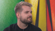 Vždy tušil, že je inak orientovaný, napriek tomu sa oženil a žil v sebaklame. „Necítim sa ako pliaga,“ hovorí Pavol