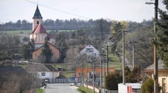 V slovenskej obci bude pri voľbách poriadny zmätok. Až 24 kandidátov má rovnaké priezvisko