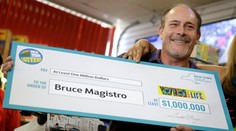 Druhýkrát vyhral milión dolárov. Šťastlivcom ho ale nemôžeme nazvať