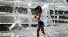 Pokračujú horúčavy. V predpovedi sa už však črtá ochladenie a dážď