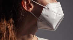 Ľudia začali vykupovať respirátory. Podľa Krajčího rúško nemusí stačiť na britský vírus