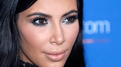 Paparazzi odhalili náhradnú matku dieťaťa Kim Kardashian. Takéto už má bruško