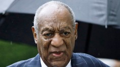 Billa Cosbyho pustili na slobodu. Najvyšší súd zrušil odsudzujúci verdikt