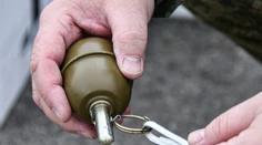 Rus sa chcel kamarátovi pochváliť s granátom z Ukrajiny. Opilecký večierok sa skončil tragédiou