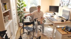 Špeciálny liek za stovky tisíc eur mu poisťovňa trikrát odmietla uhradiť. Lukáša zabíja zriedkavé ochorenie