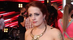 Toto je životná premena: Z drsnej rebelky éterická kráska!