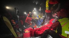 Na hrebeni Nízkych Tatier uviazli dvaja vyčerpaní turisti, jeden z nich skončil v nemocnici