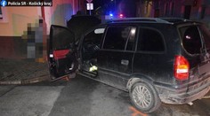 Opitý tínedžer (14) nabúral v Dobšinej do domu, nafúkal až 1,5 promile