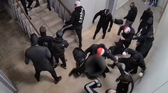 VIDEO: Skupina fanúšikov v Prahe brutálne napadla piatich mužov. Páchateľom hrozia roky za mrežami