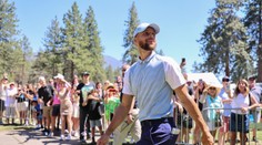 VIDEO: Keď basketbalista zavíta na green. Fenomenálnemu Currymu to ide aj mimo palubovky
