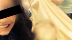 Najhoršia "selfie" v histórii. Študentka sa odfotila s mŕtvolou!