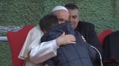 Chlapec, ktorému zomrel otec, sa opýtal pápeža, či pôjde ocko do neba, aj keď bol ateista